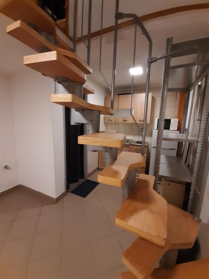 Ferienwohnung Apartman Vorosmarty Budapest Exterior foto