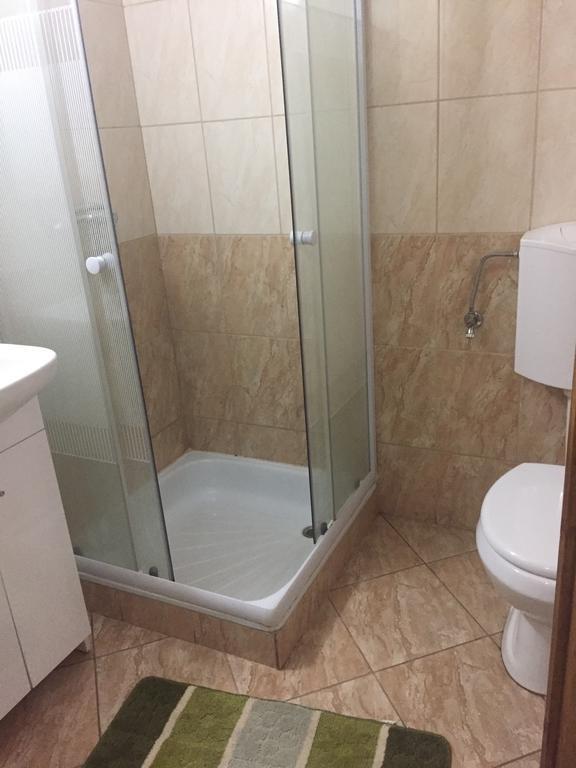 Ferienwohnung Apartman Vorosmarty Budapest Exterior foto