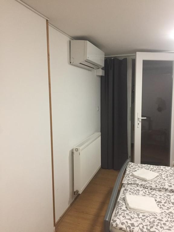 Ferienwohnung Apartman Vorosmarty Budapest Exterior foto