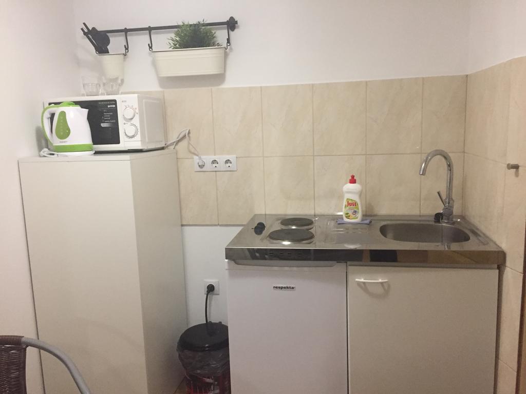 Ferienwohnung Apartman Vorosmarty Budapest Exterior foto